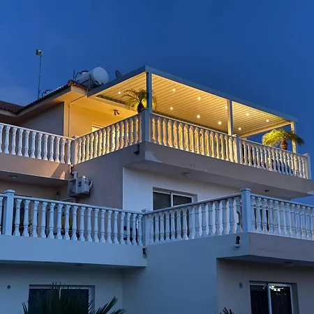 Nissi Golden Sands Paradi Apartmán *